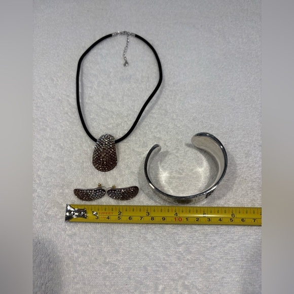 Fifth Avenue Collection Pavé Bracelet Earrings Necklace Set - Picture 6 of 15